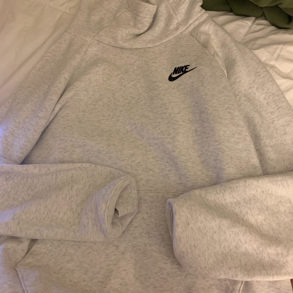 NIKE COWL NEVK HOODIE